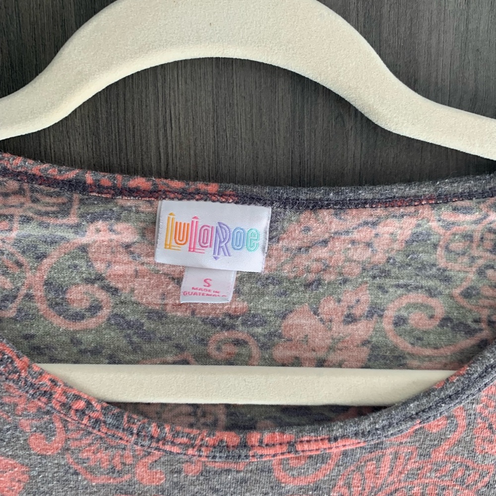 Lularoe Tunic - Picture 2 of 3